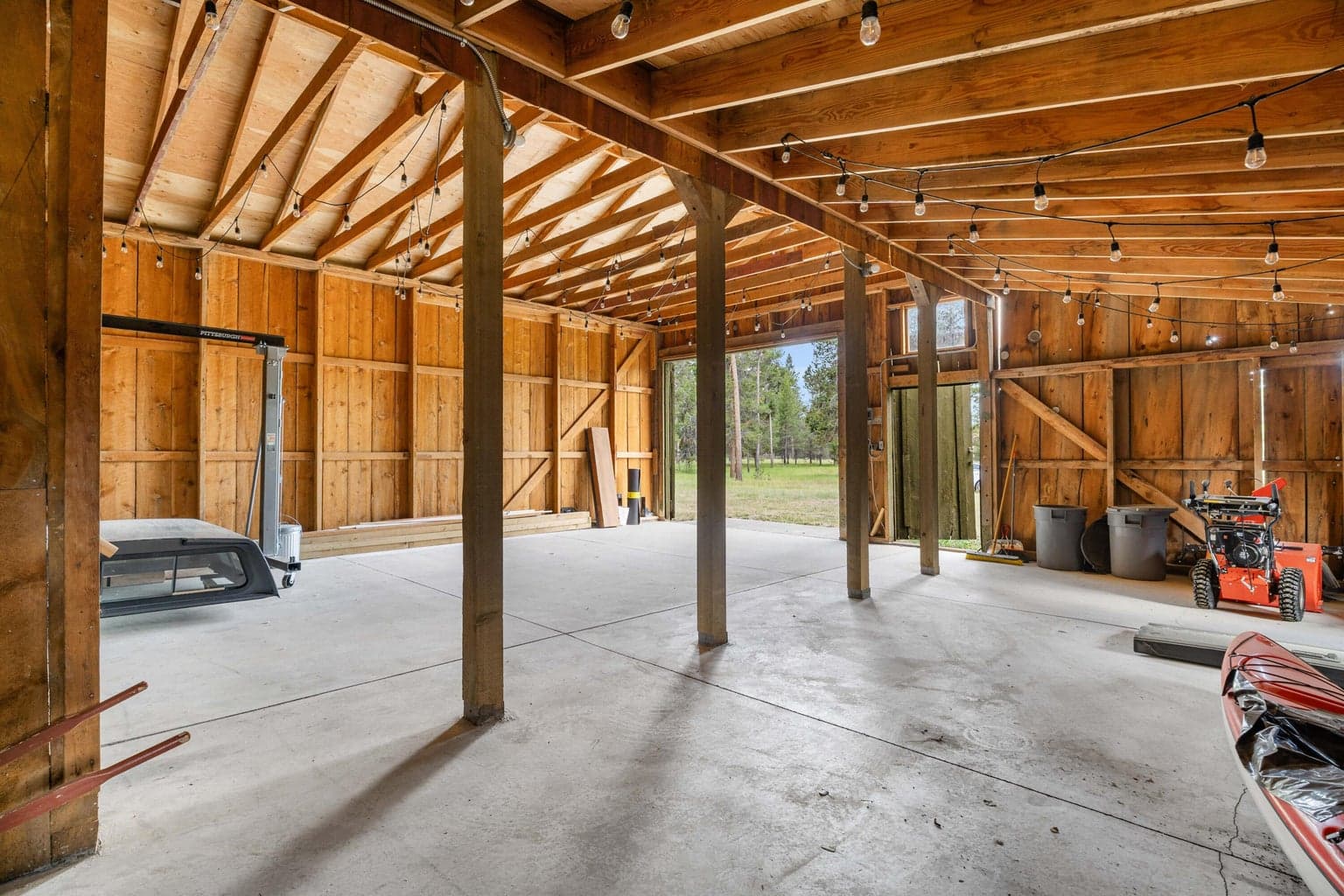 Photo of 55635 Gatehouse Lane 45 of 55
