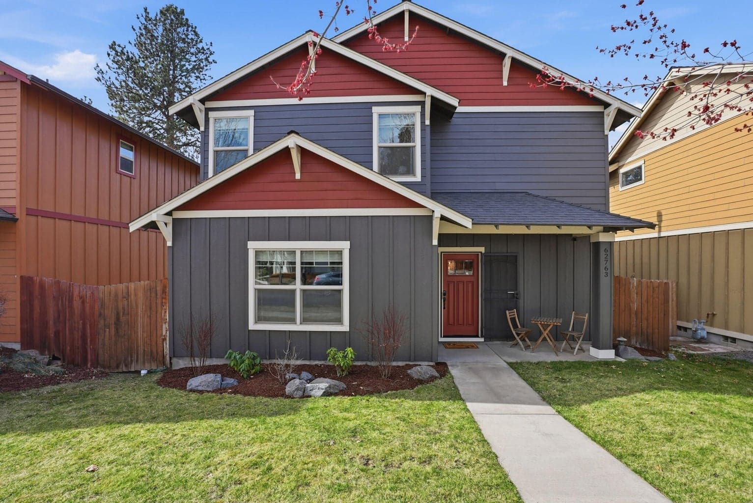 Photo of 62763 Hawkview 1 of 41