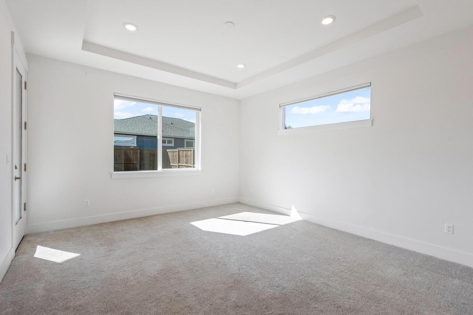 Photo of 4065 SW 47th Street 11 of 35