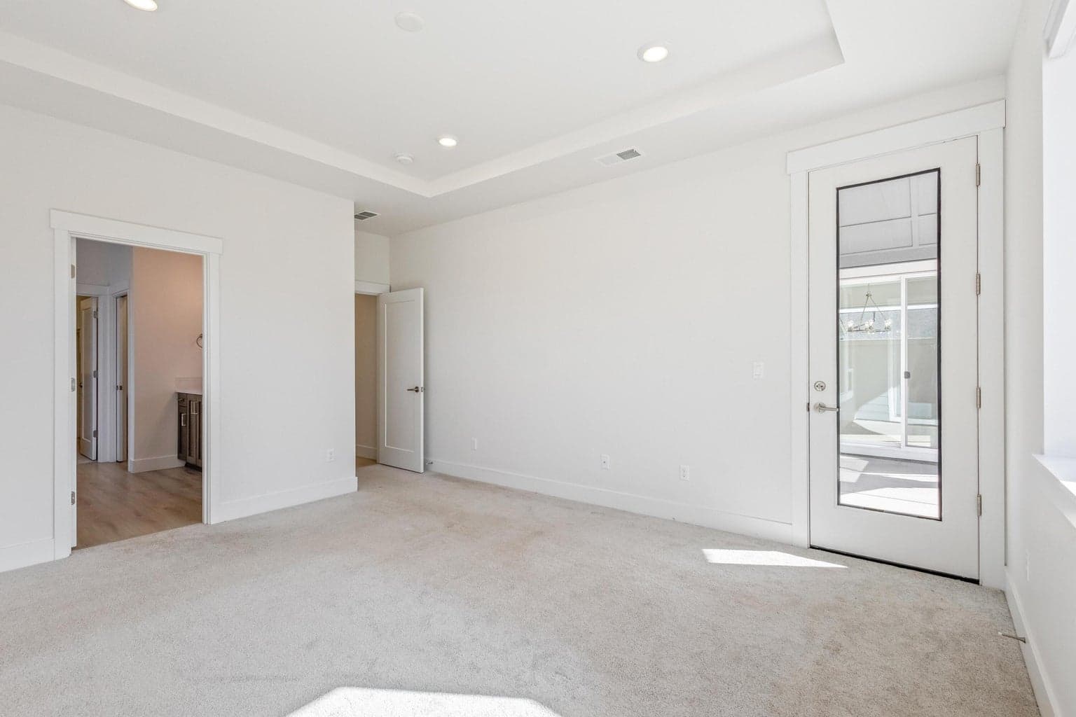 Photo of 4065 SW 47th Street 12 of 35
