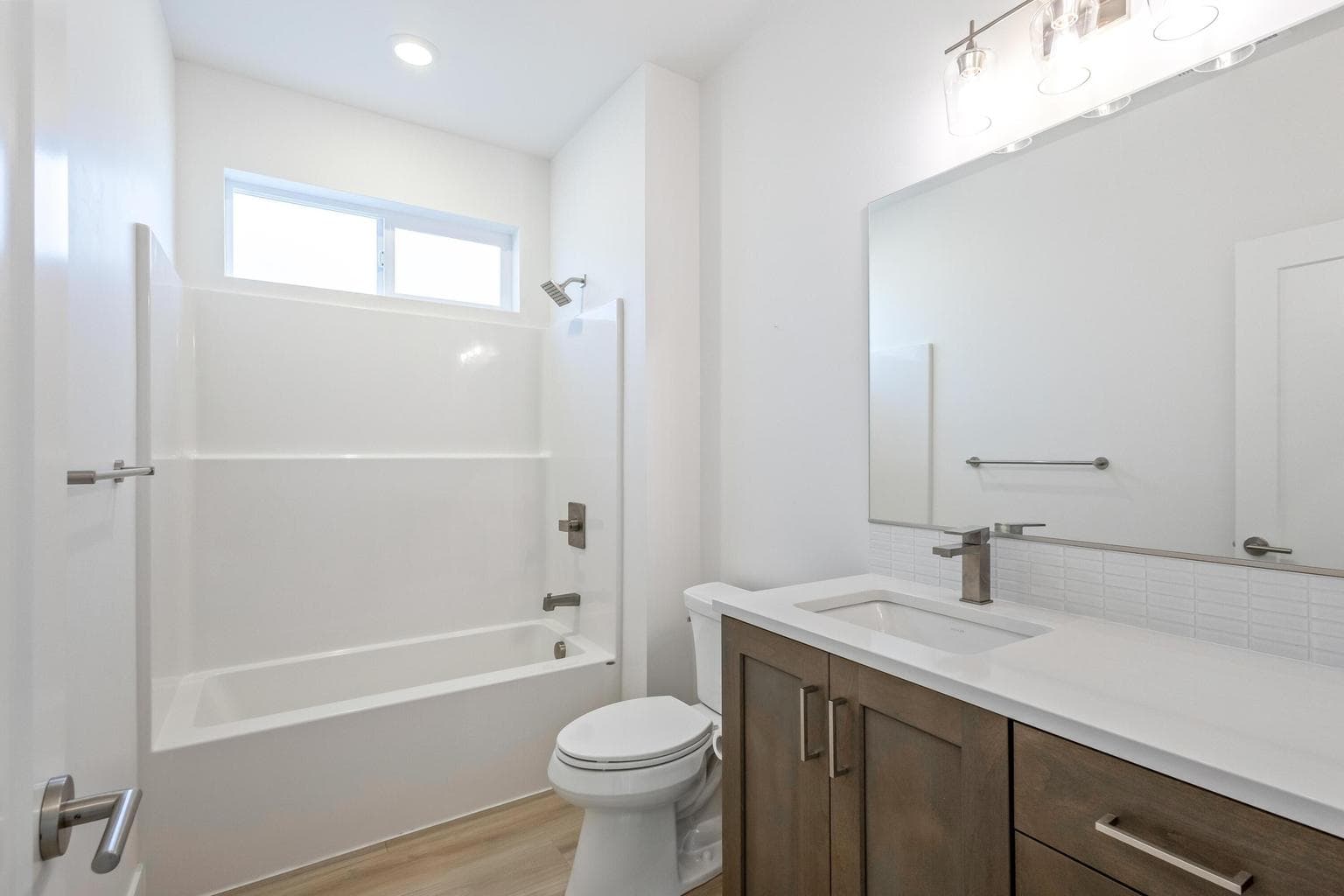 Photo of 4065 SW 47th Street 18 of 35