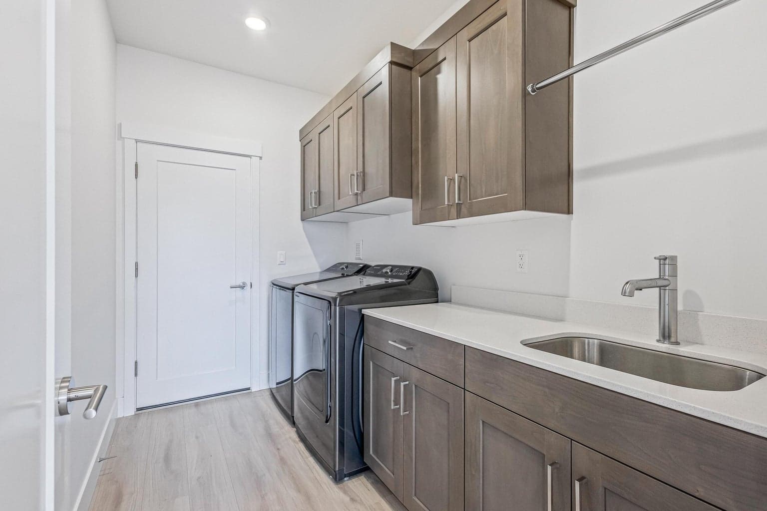 Photo of 4065 SW 47th Street 24 of 35