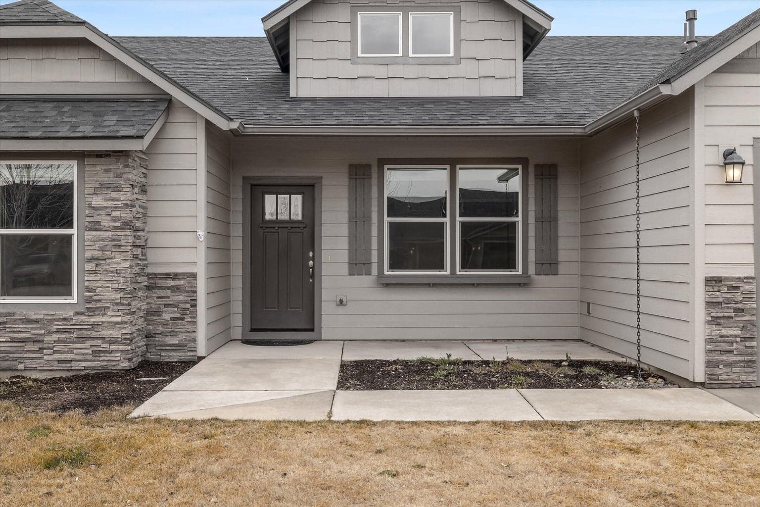 Photo of 2433 Hazelwood 3 of 39