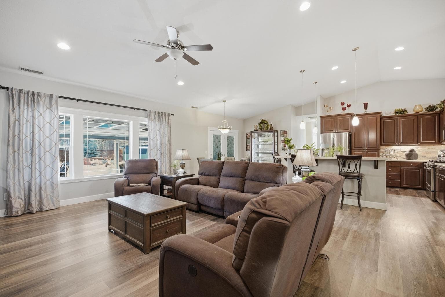 Photo of 17463 Egret Drive 30 of 39