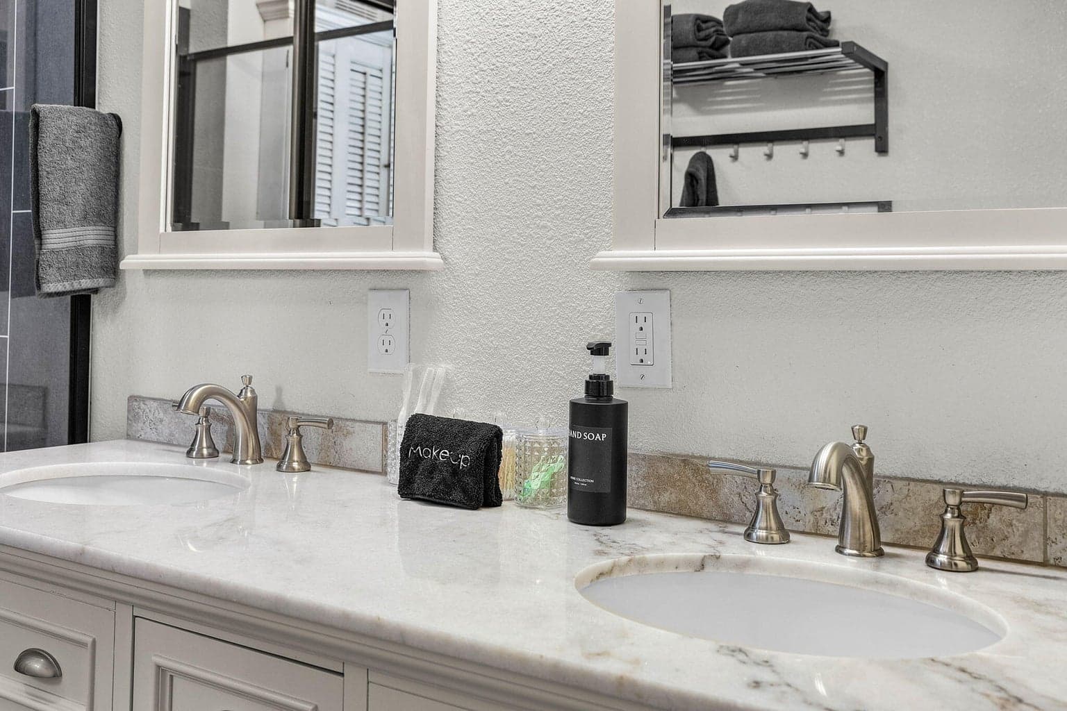 Photo of 69322 Hackamore 29 of 50