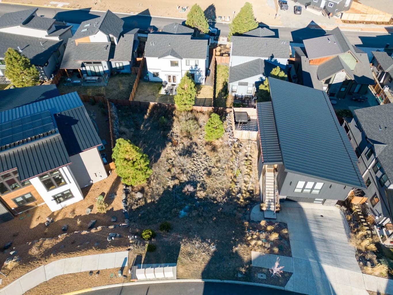 Photo of 61175 SW Tippytoe Place 6 of 33