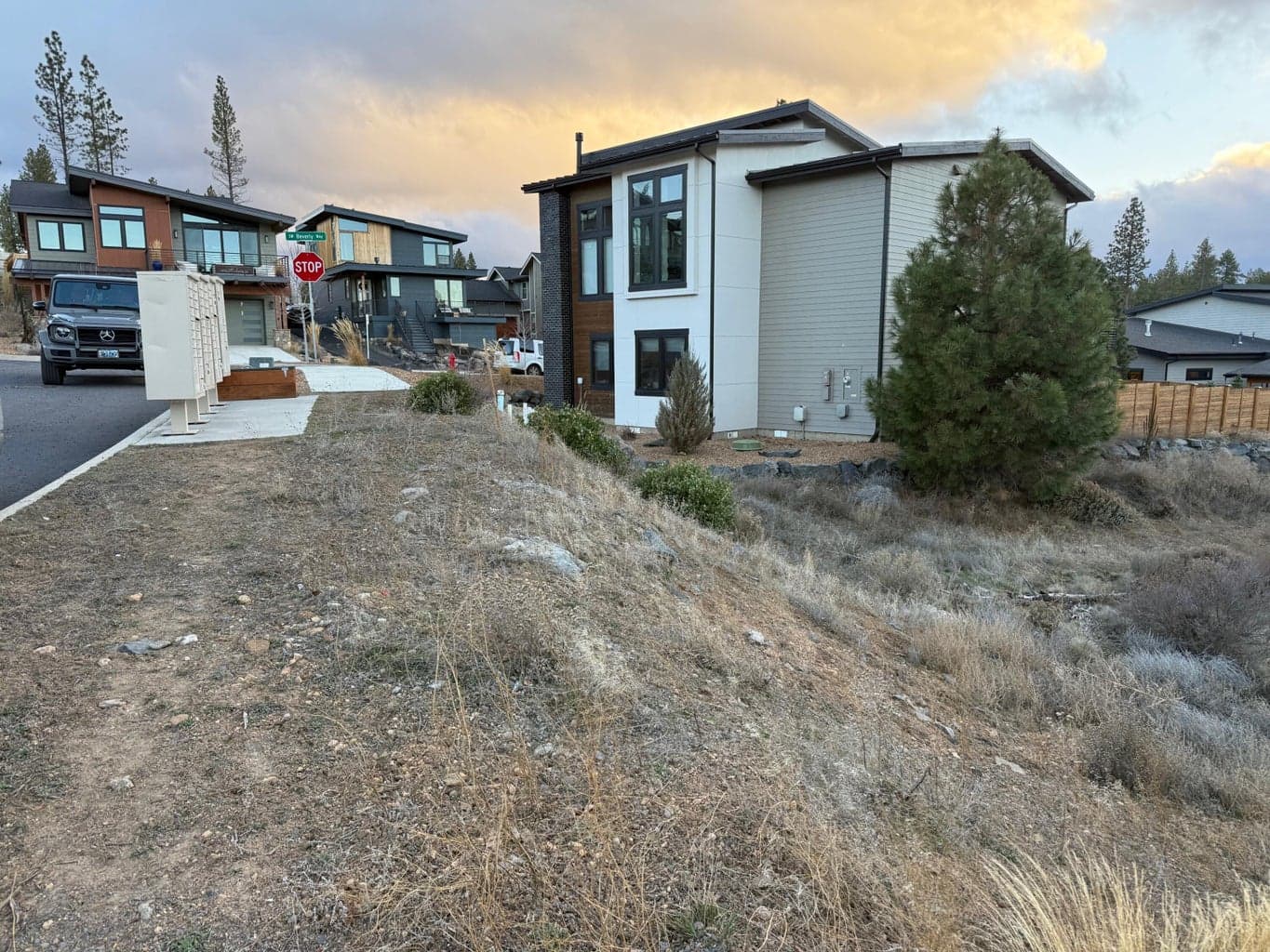 Photo of 61175 SW Tippytoe Place 11 of 33
