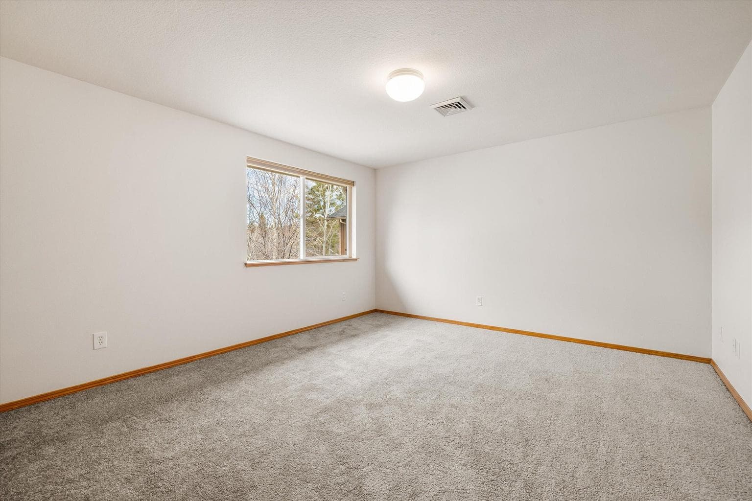 Photo of 2980 NW Shevlin Meadow Drive 30 of 56