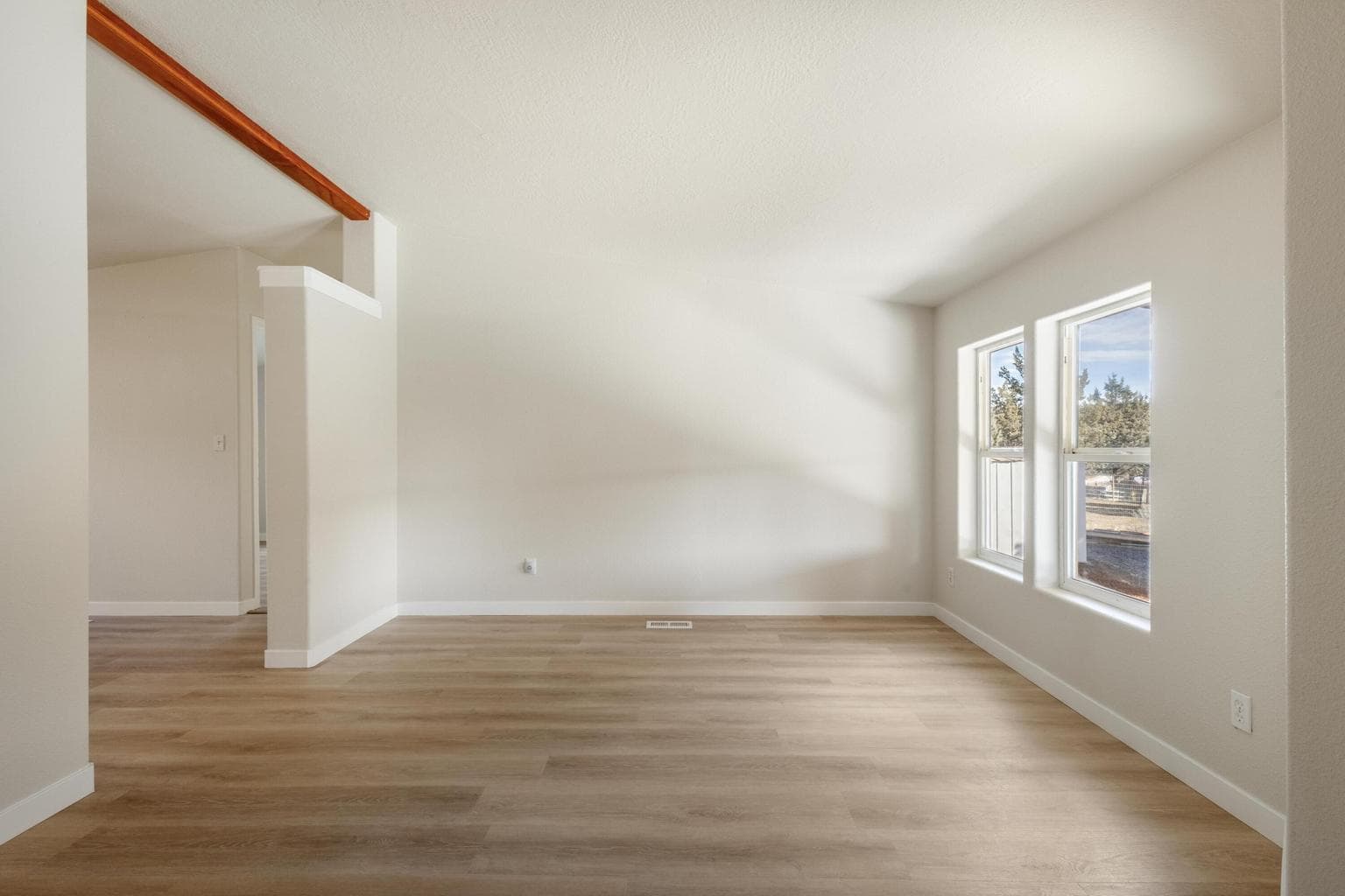 Photo of 9071 Sand Ridge 3 of 35