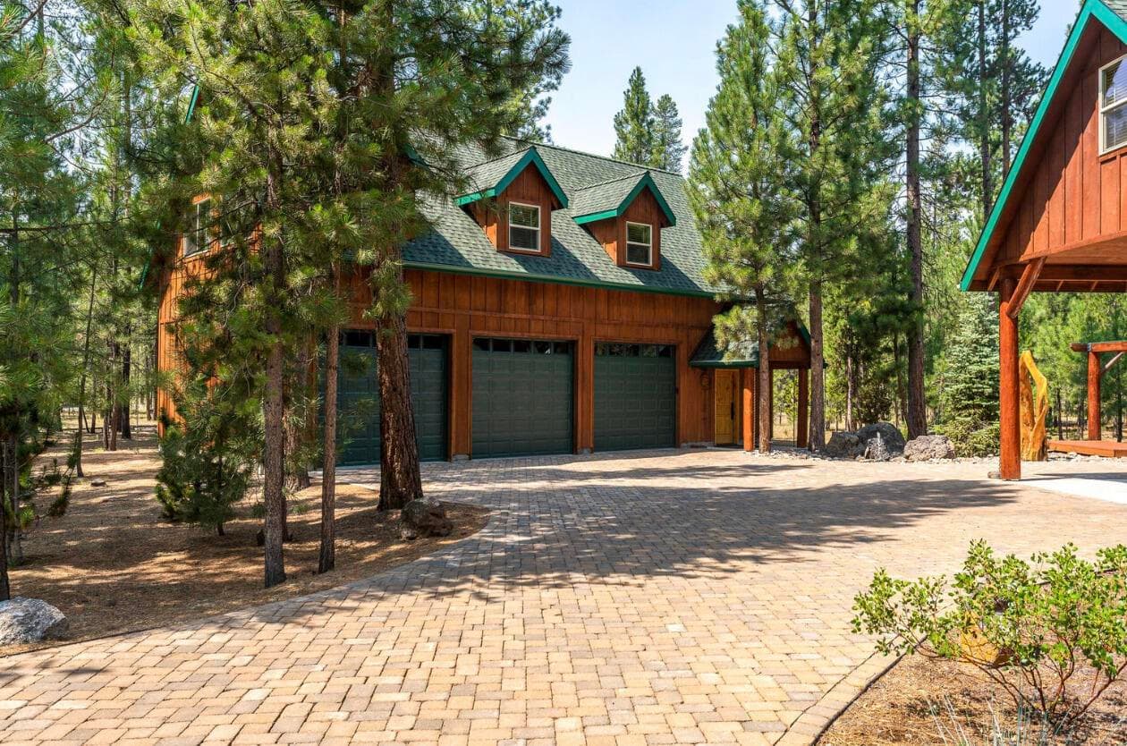 Photo of 14232 Clearwater Lane 14 of 112