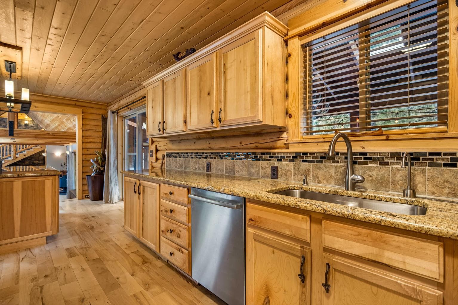 Photo of 14232 Clearwater Lane 46 of 112