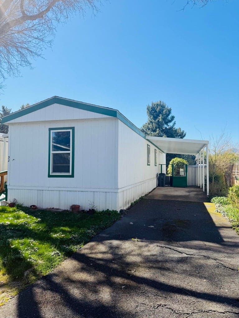 3700 Bellinger