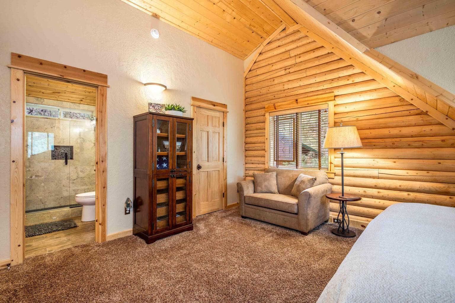 Photo of 14232 Clearwater Lane 63 of 112