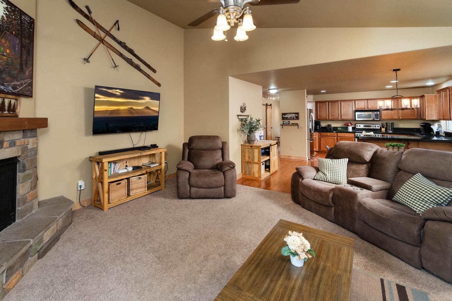 Photo of 17370 Brant Drive 7 of 27