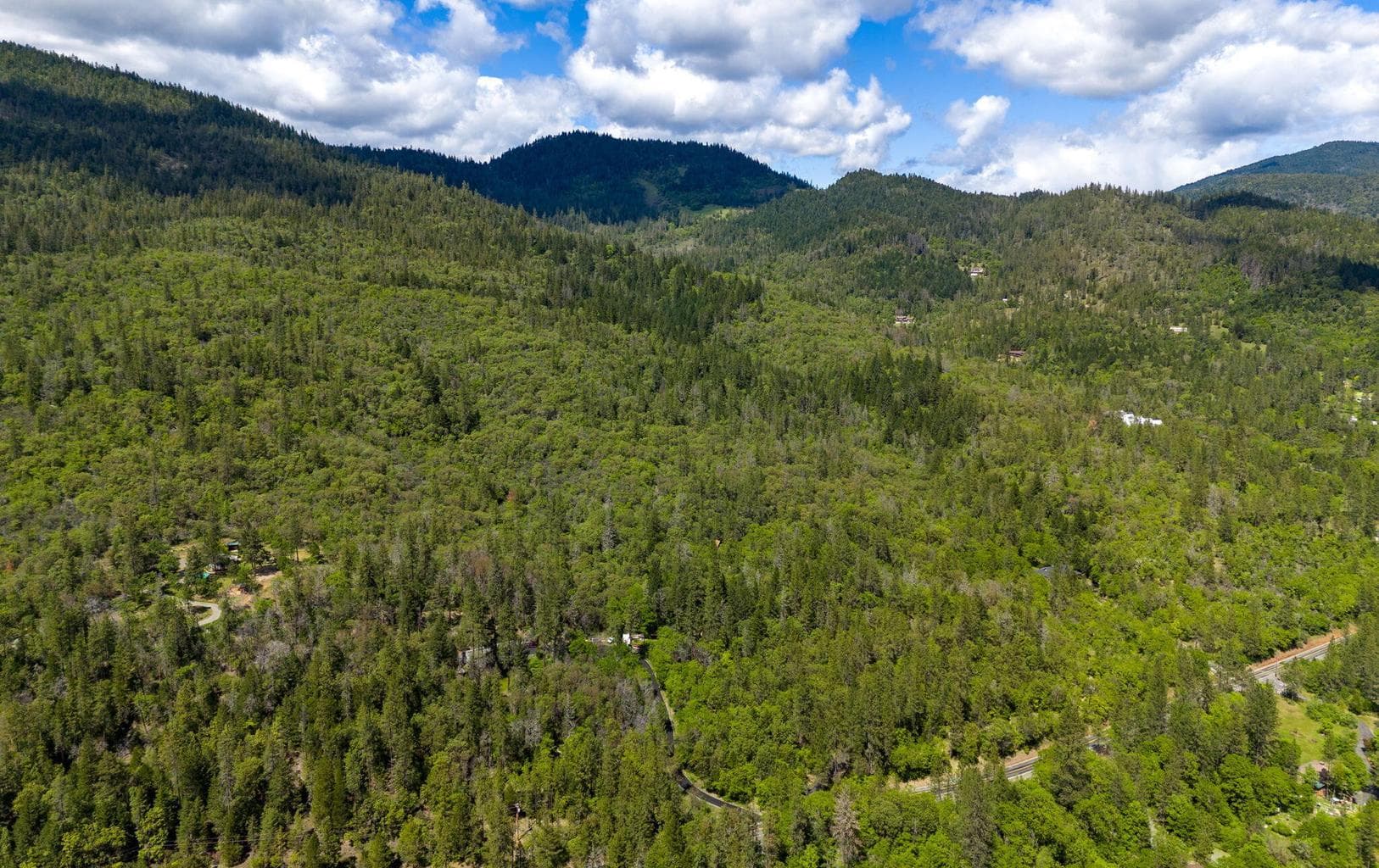 Photo of 0 Jumpoff Joe Creek 4 of 18