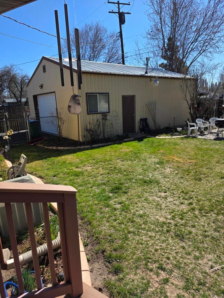 Photo of 4302 Onyx 5 of 8