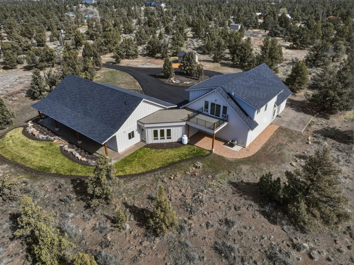Photo of 7780 SW Wickiup Avenue 6 of 58