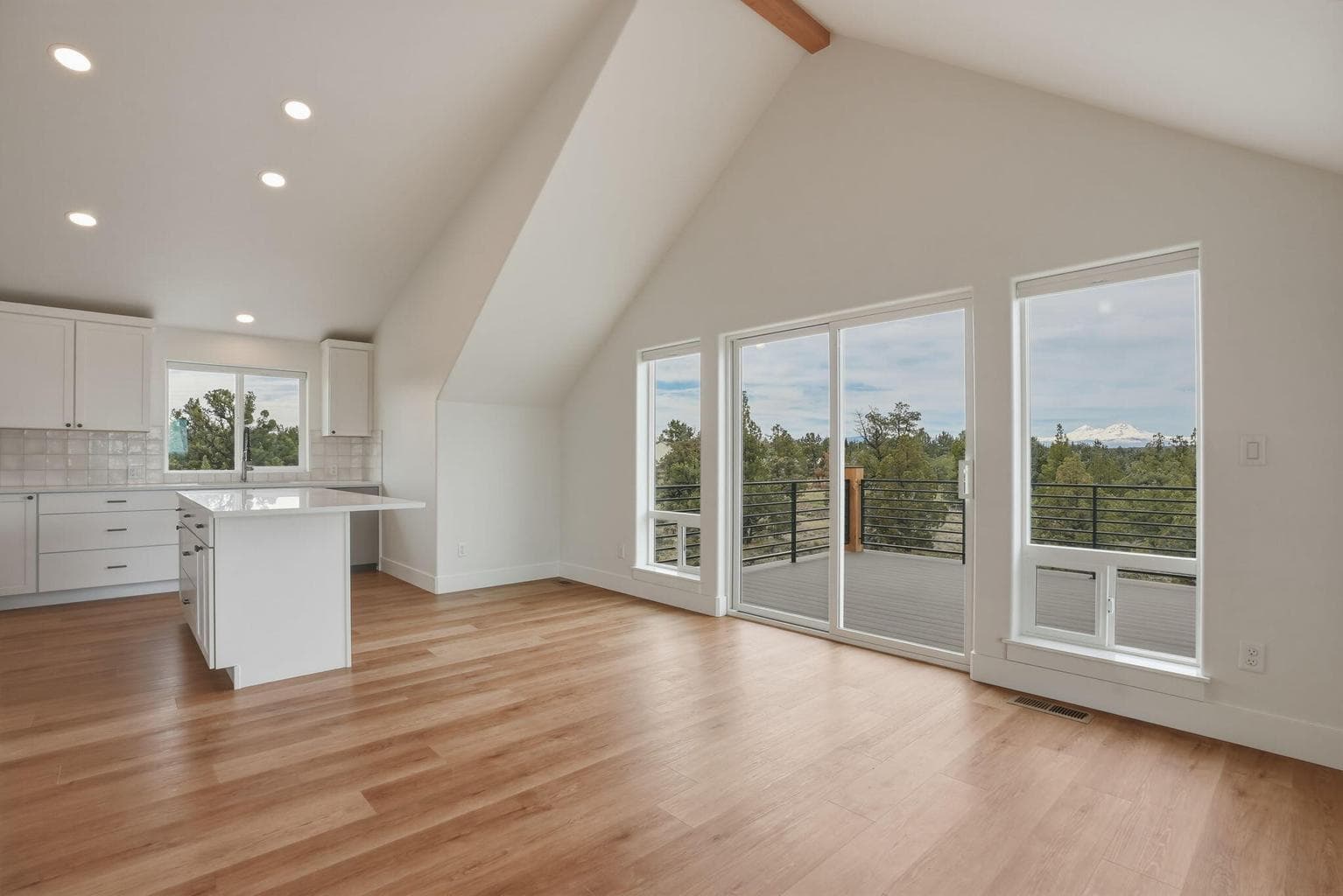 Photo of 7780 SW Wickiup Avenue 39 of 58