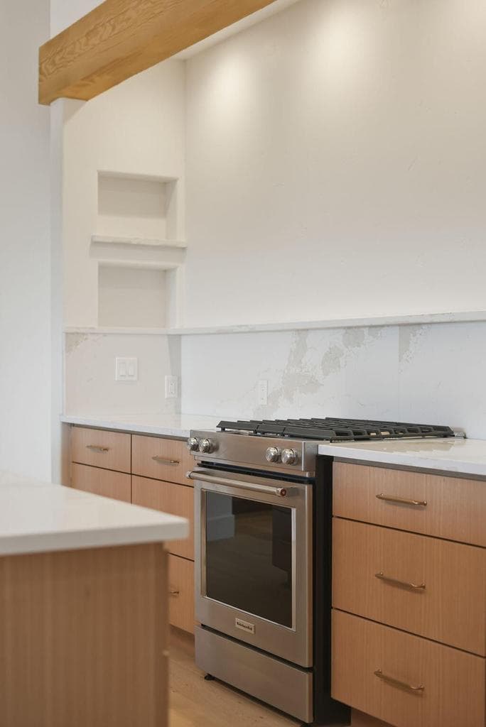 Photo of 7780 SW Wickiup Avenue 16 of 58