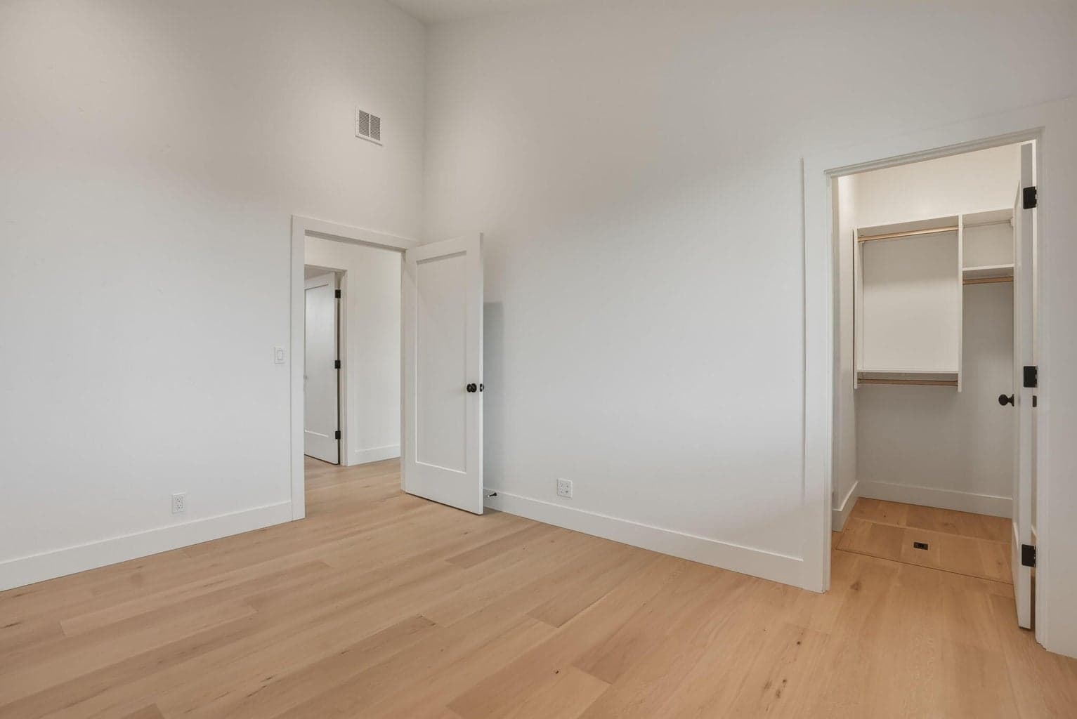 Photo of 7780 SW Wickiup Avenue 28 of 58