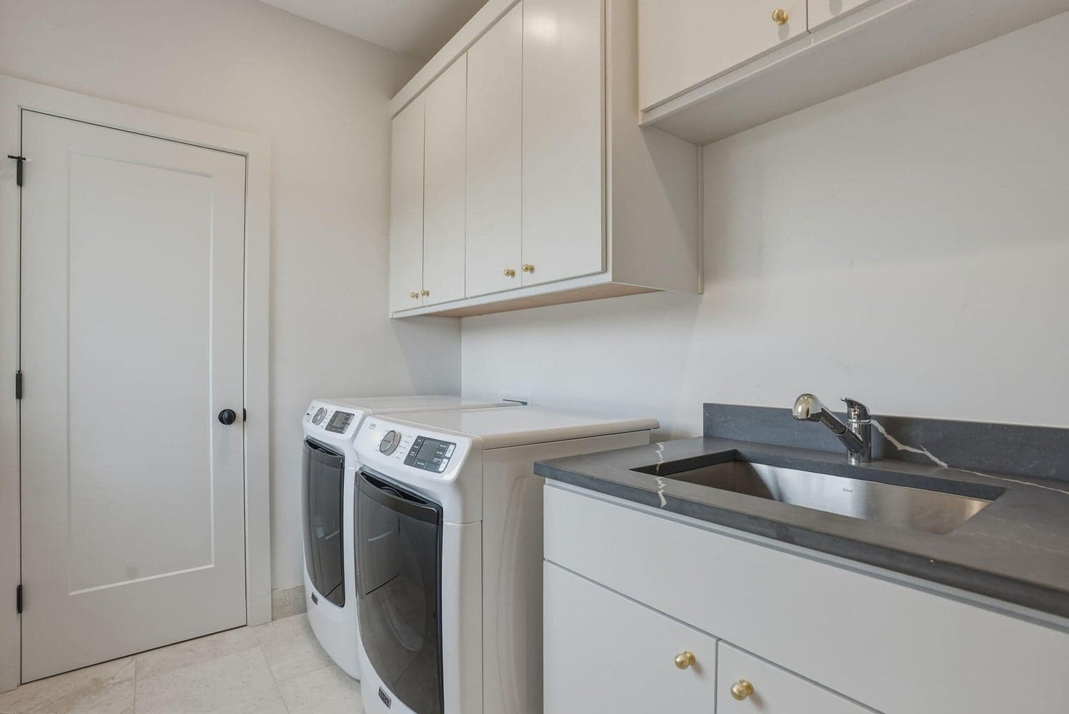 Photo of 7780 SW Wickiup Avenue 32 of 58