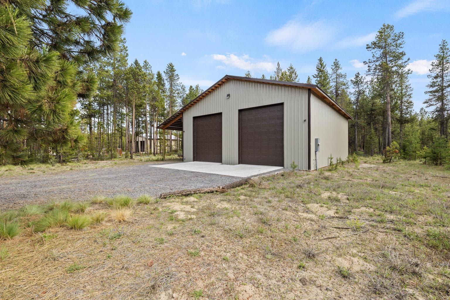 Photo of 17049 Laguna 5 of 29