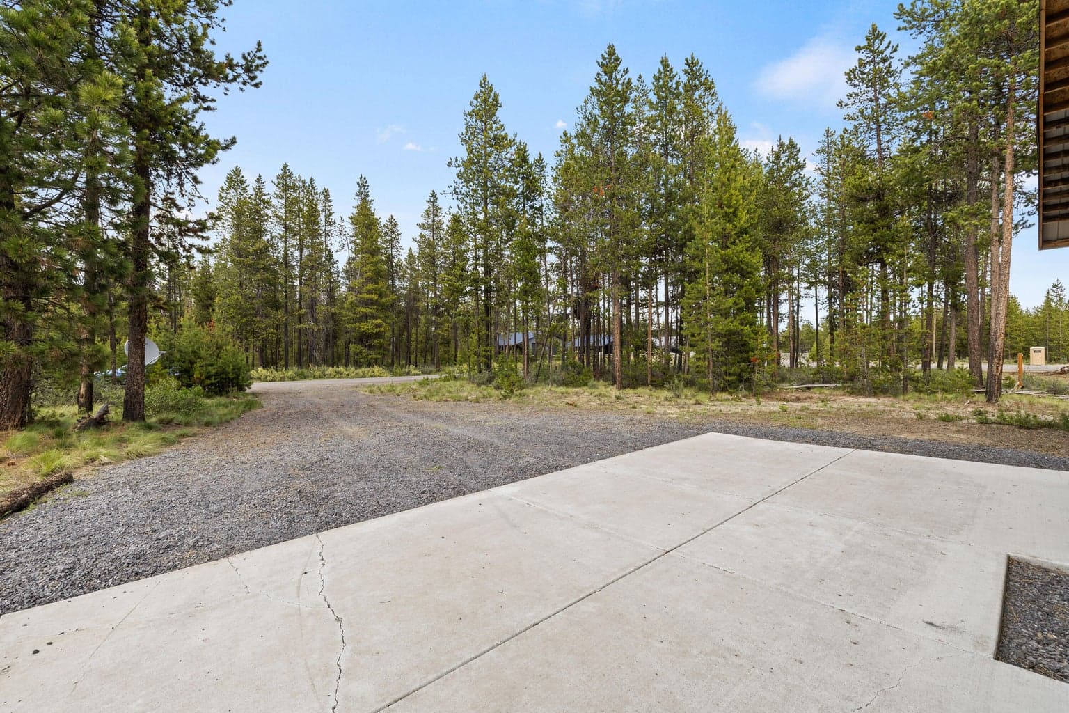 Photo of 17049 Laguna Road 6 of 29