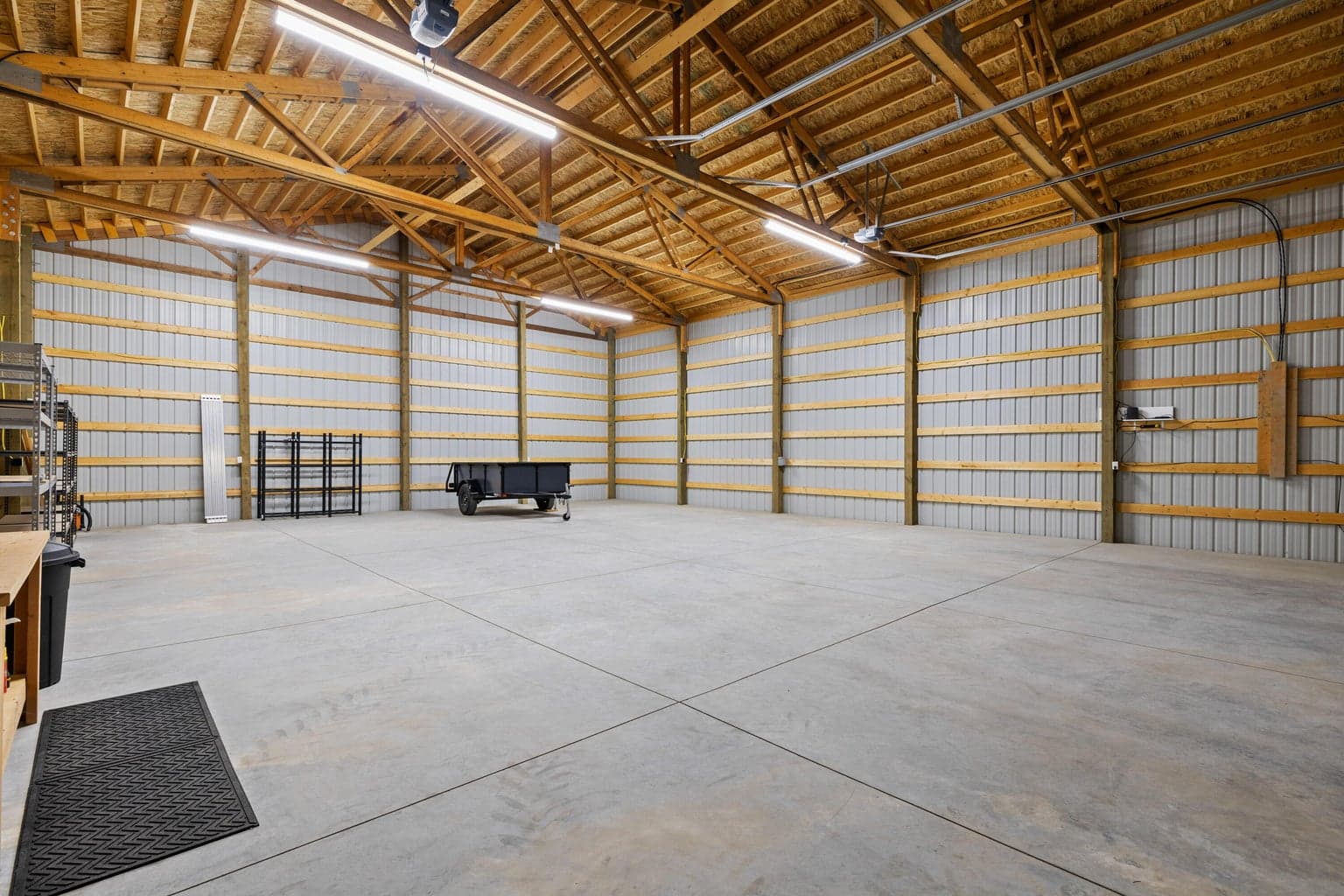 Photo of 17049 Laguna Road 22 of 29