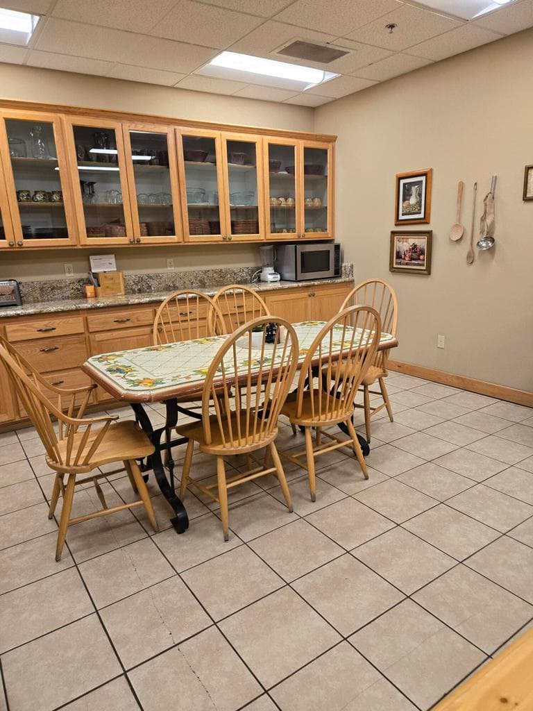 Photo of 1258 Lake 3 of 3