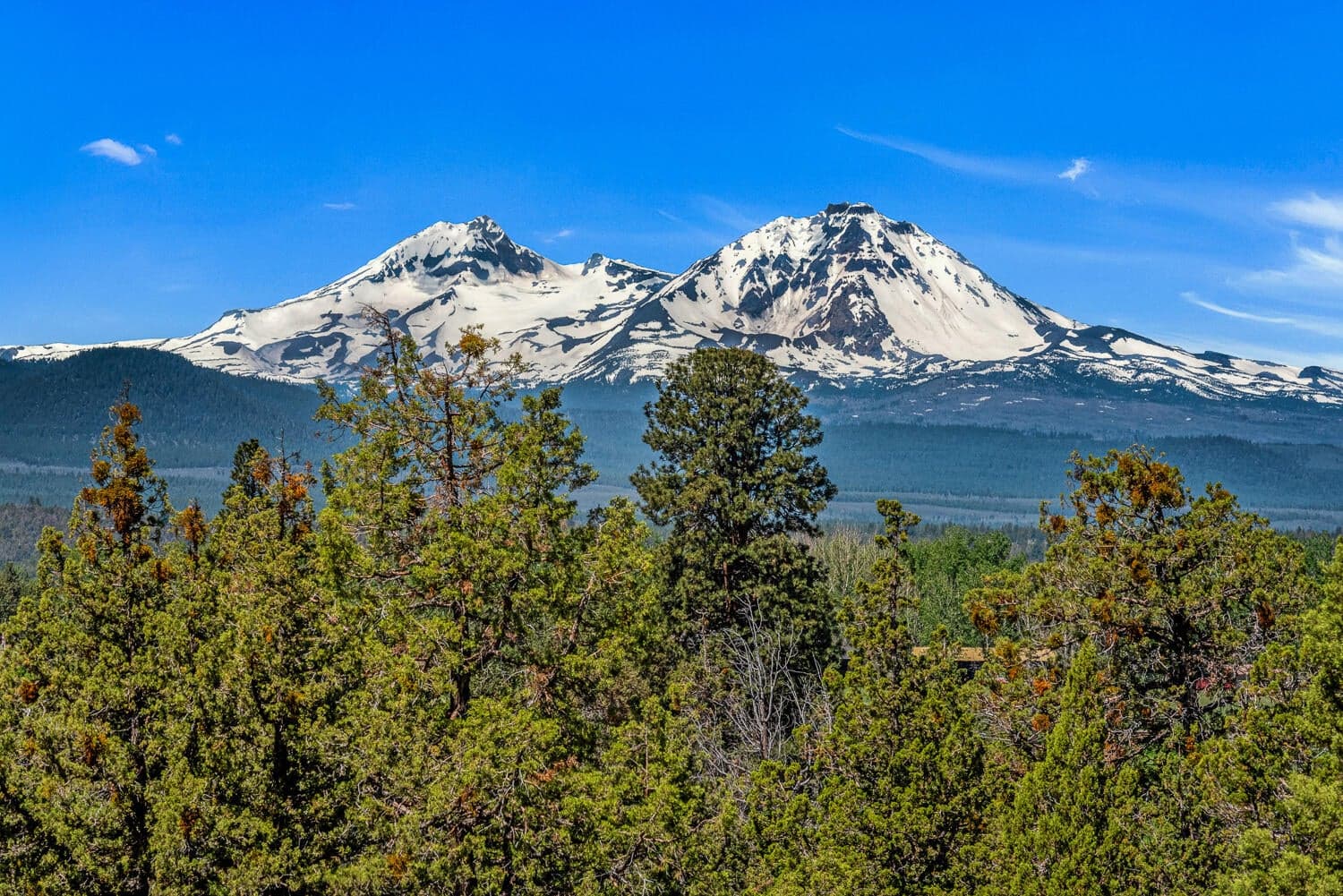 Cascade Mountain views - Middle & South Sister