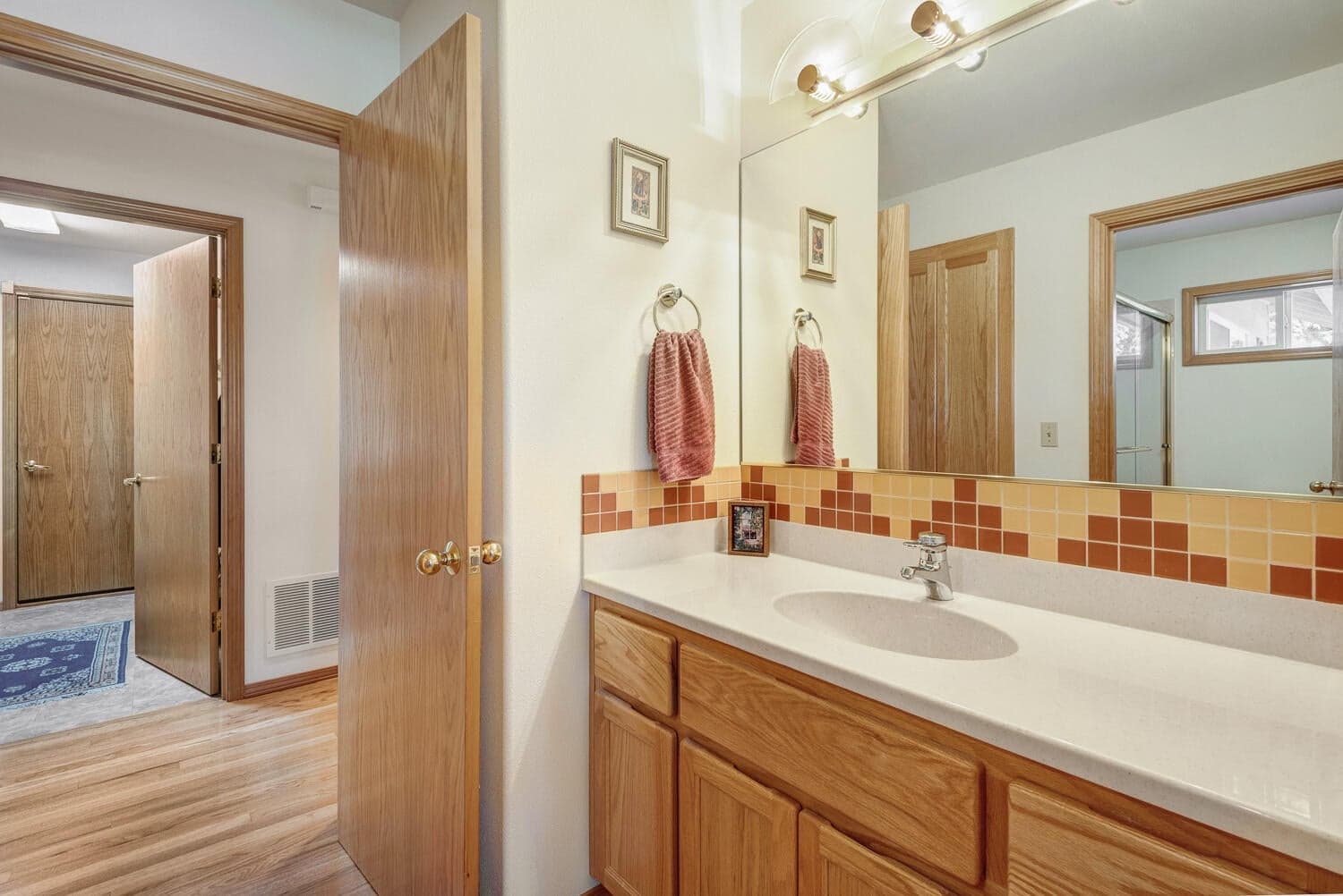 Guest bathroom w/separate shower & water closet area