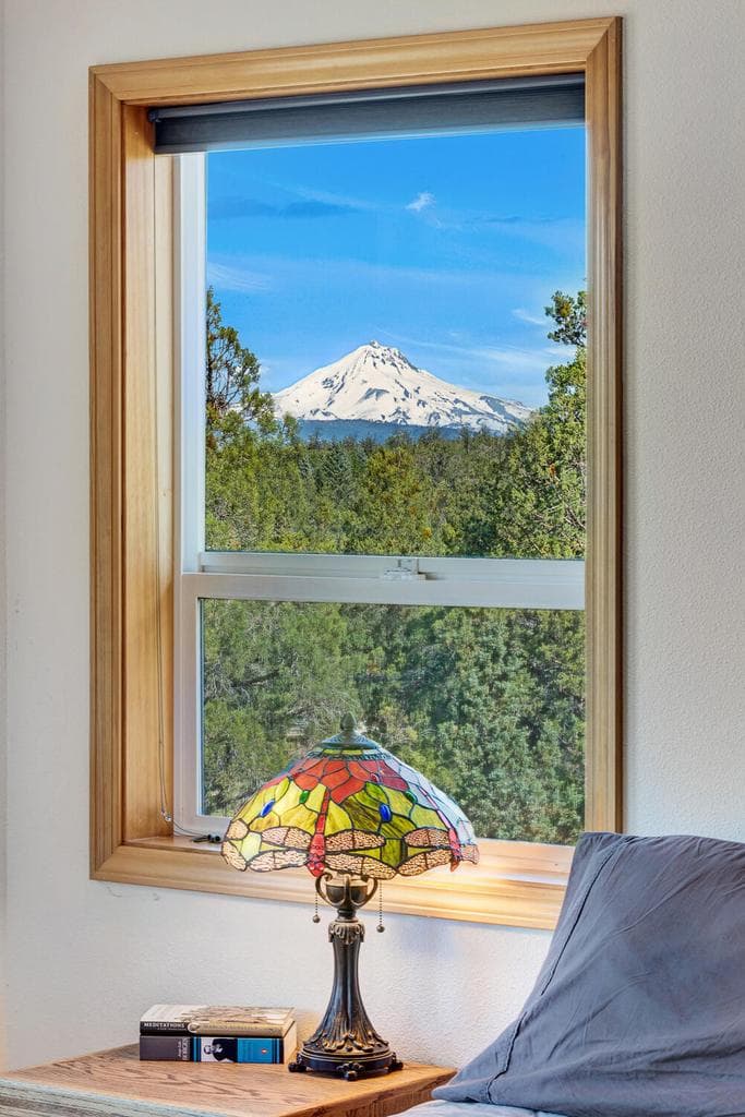 Views from every window in the primary bedroom - Mt. Jefferson