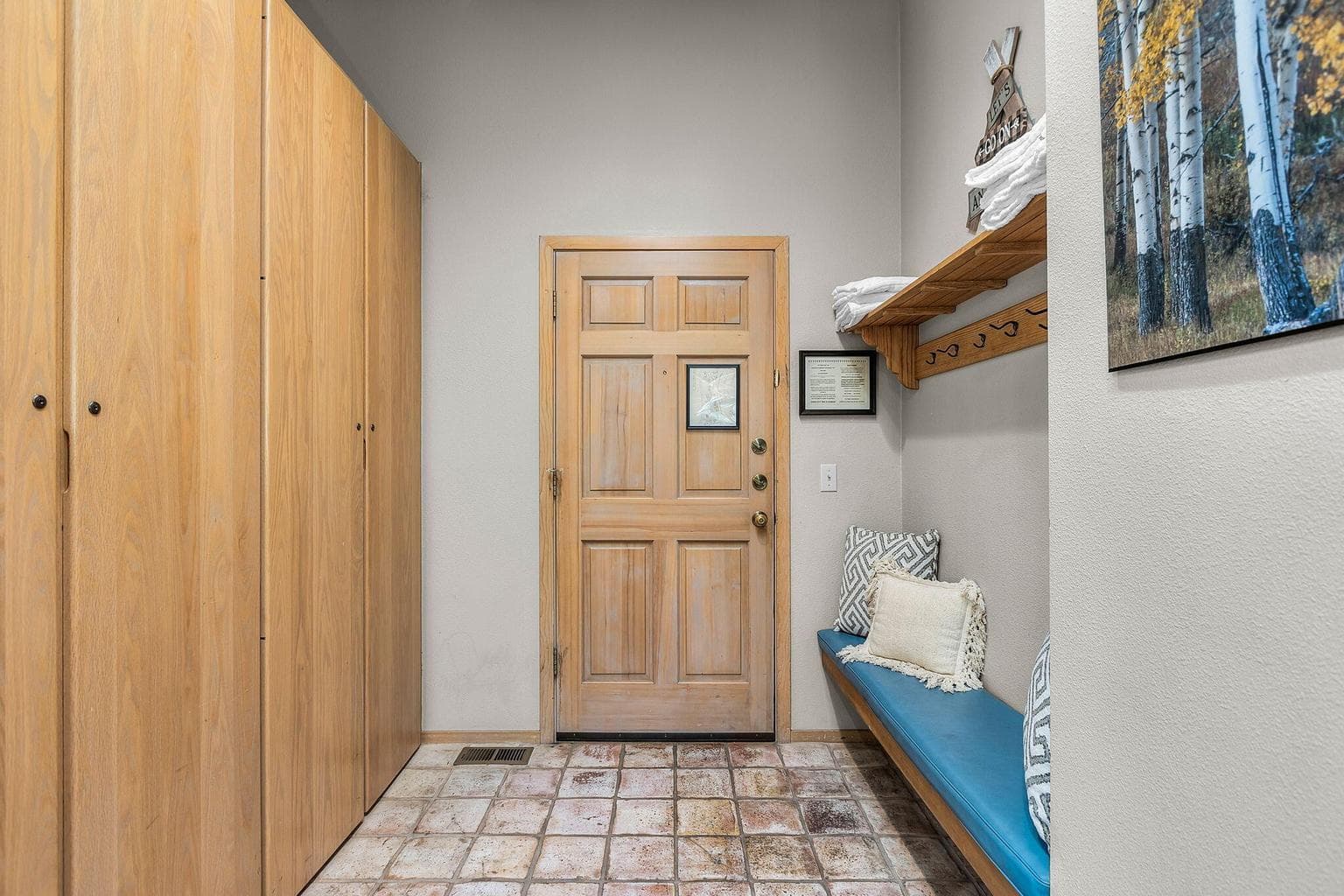 Photo of 57407 Beaver Ridge 4 of 28