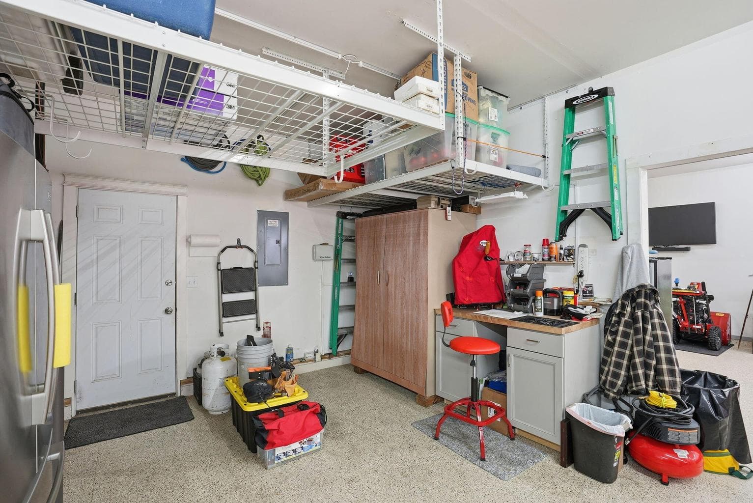 Photo of 2440 Linnet Lane 30 of 43