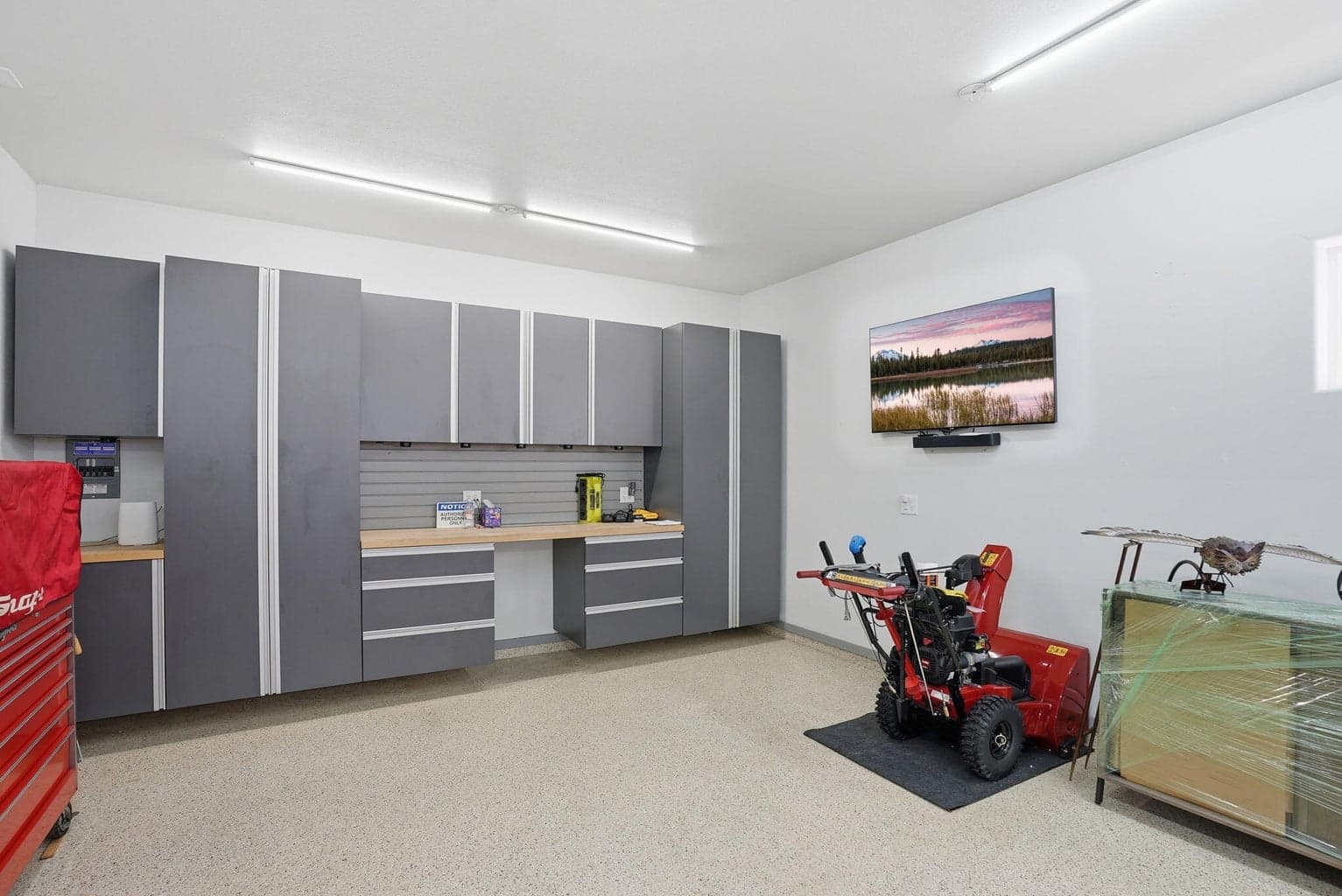 Photo of 2440 Linnet Lane 32 of 43