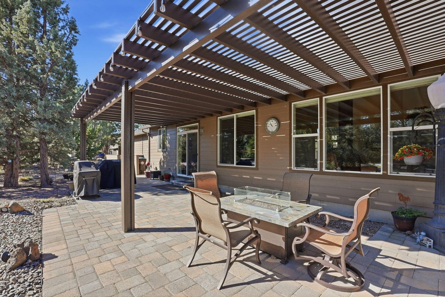 Photo of 2440 Linnet Lane 33 of 43