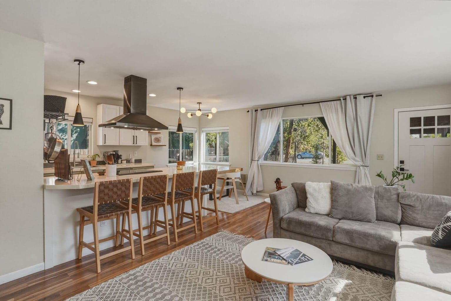 Photo of 55601 Swan Road 7 of 39