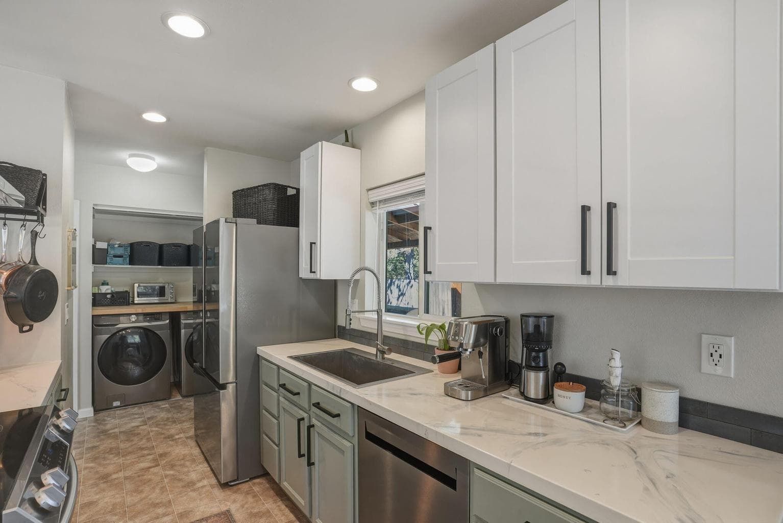 Photo of 55601 Swan Road 12 of 39
