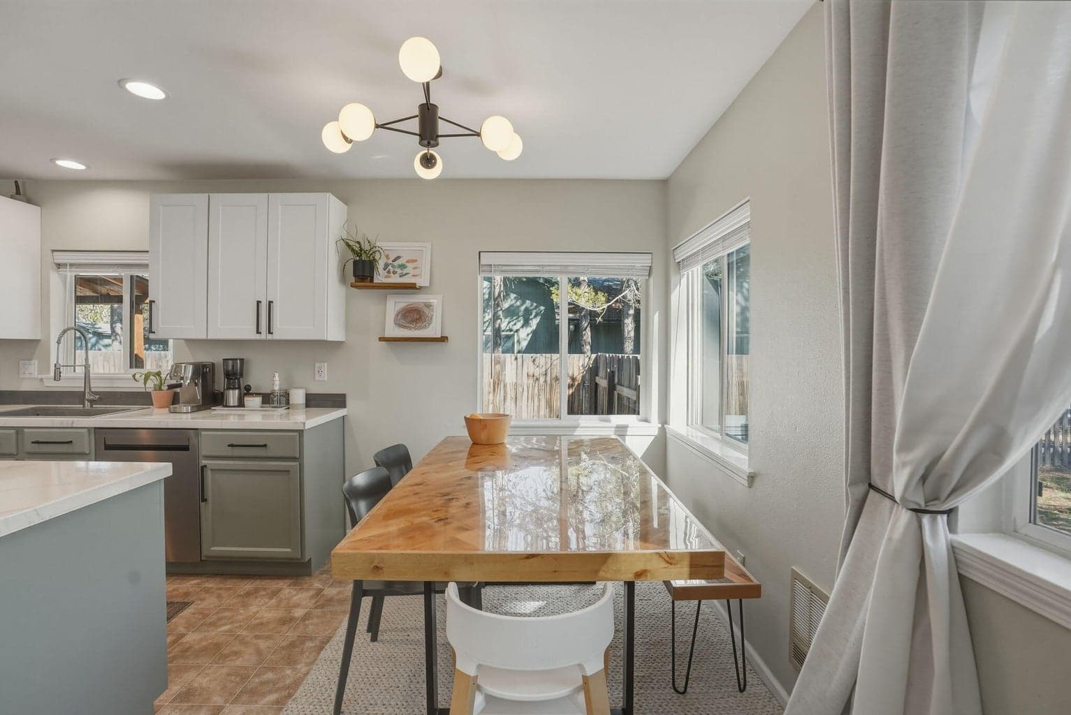 Photo of 55601 Swan Road 14 of 39