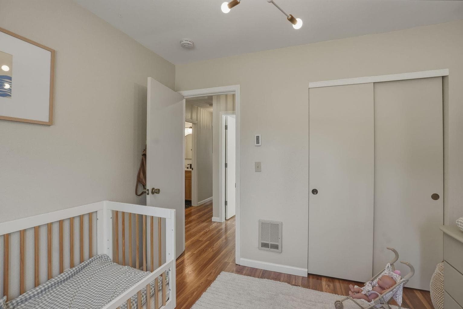 Photo of 55601 Swan Road 18 of 39