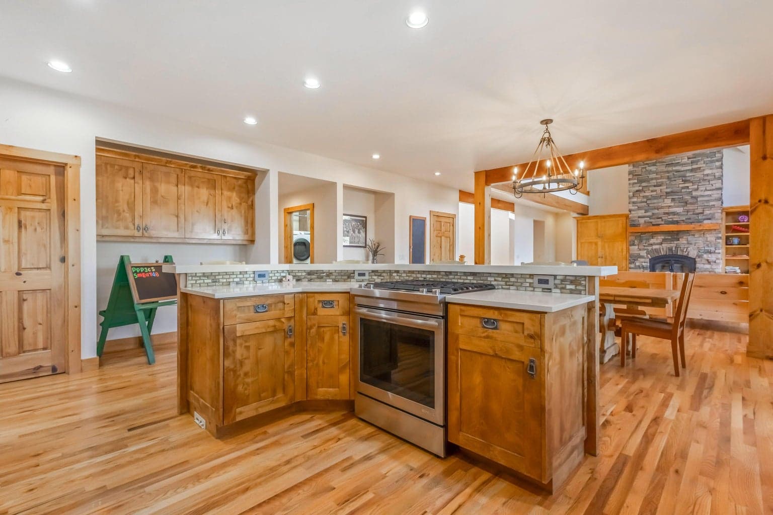 Photo of 69590 Omaha Road 16 of 43