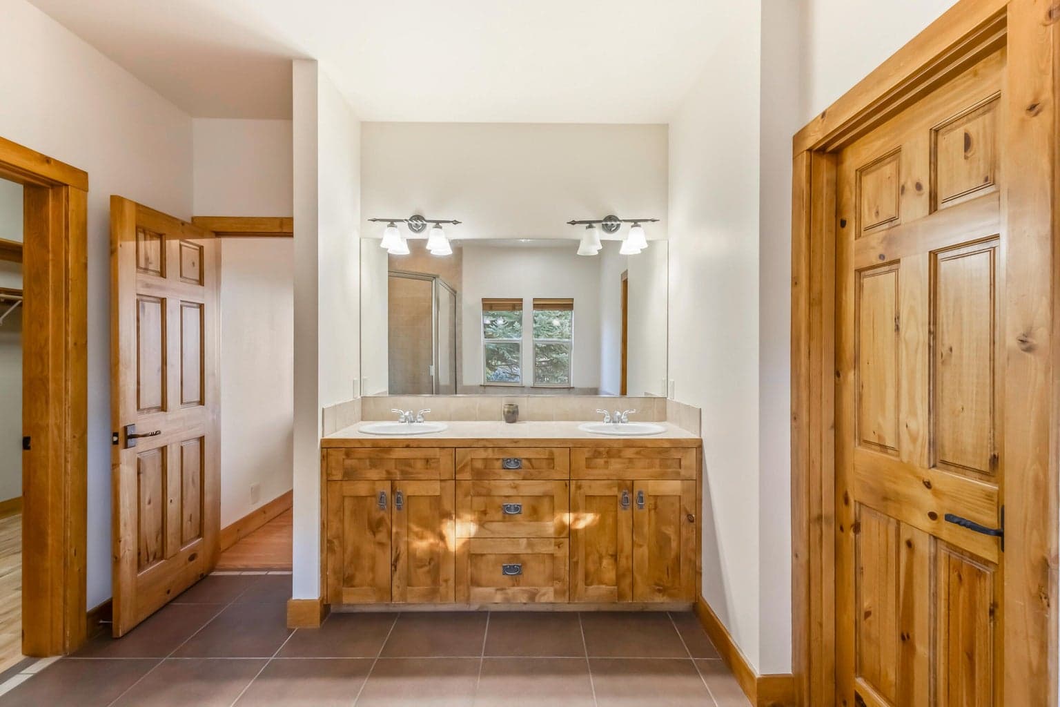 Photo of 69590 Omaha Road 19 of 43
