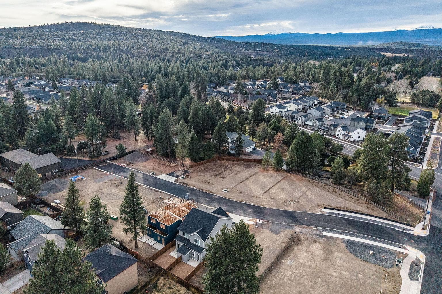 Photo of 63262 NW Ski Lane 27 of 27