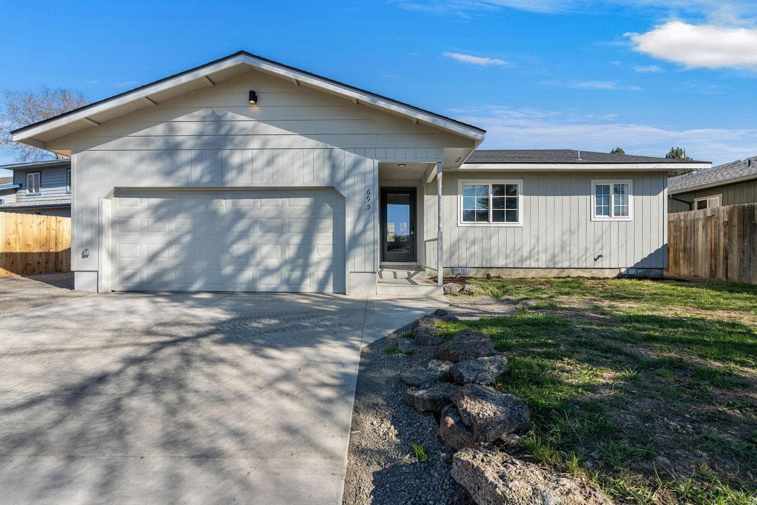 Photo of 695 8th 4 of 28