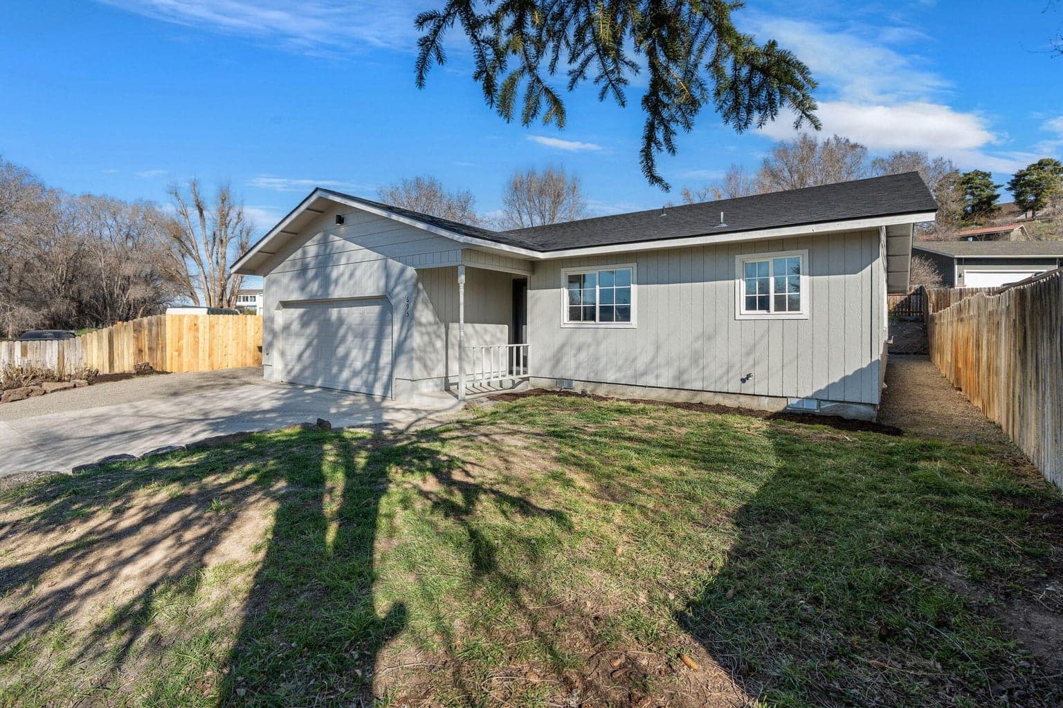 Photo of 695 8th 5 of 28