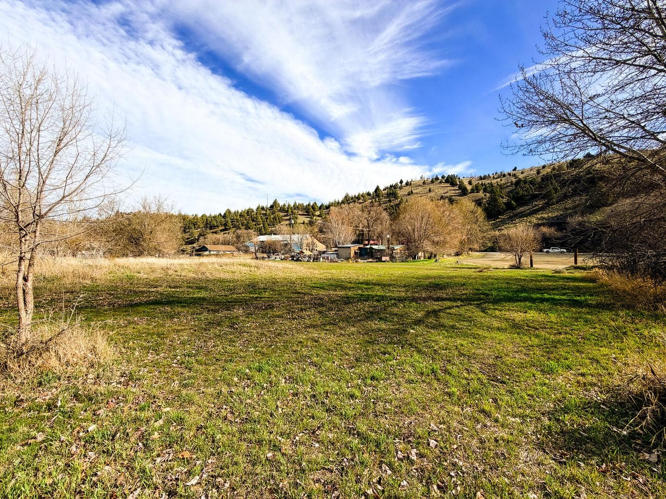 Photo of 839 Canyon 3 of 36