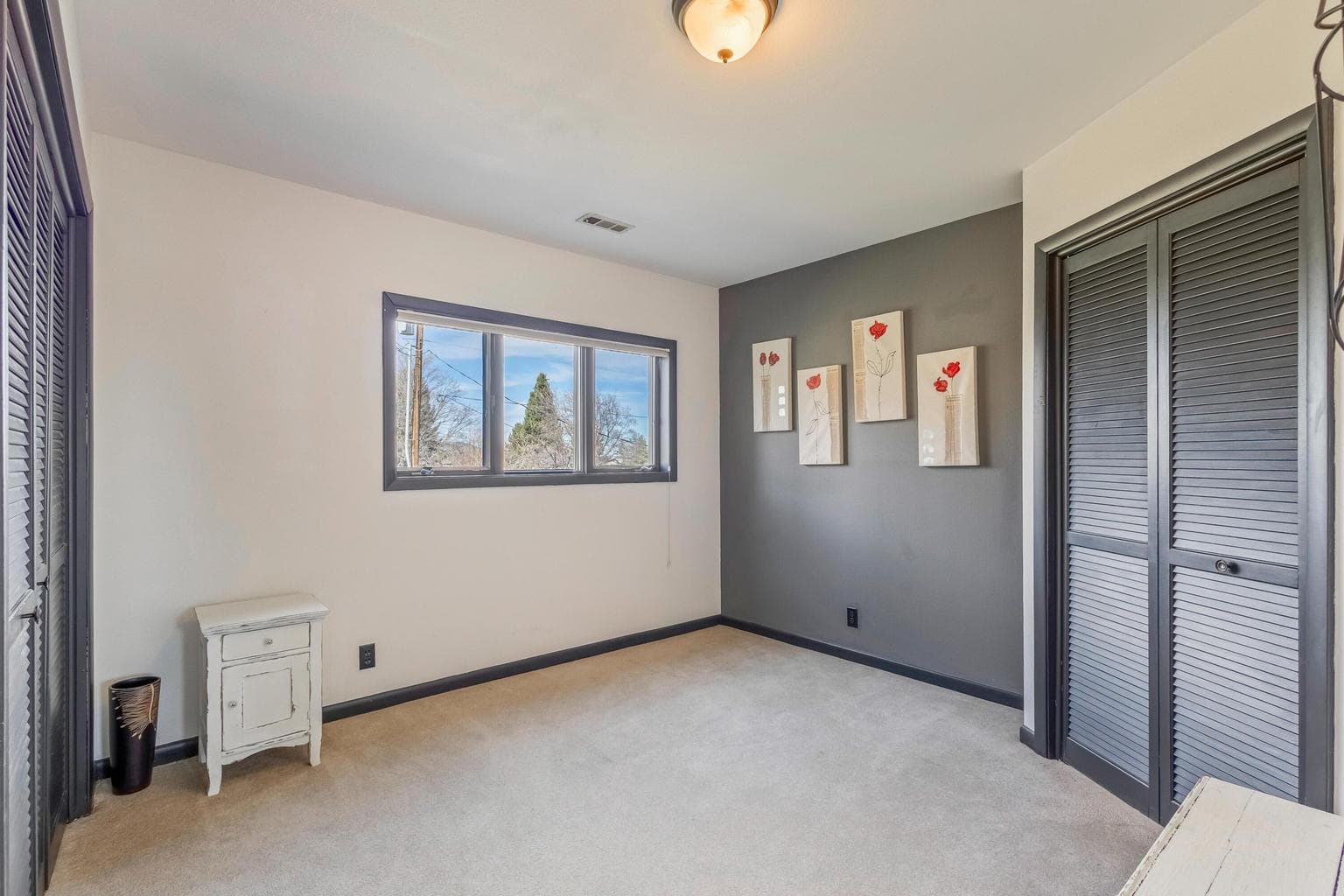 Photo of 101 NE Marmot Lane 26 of 47