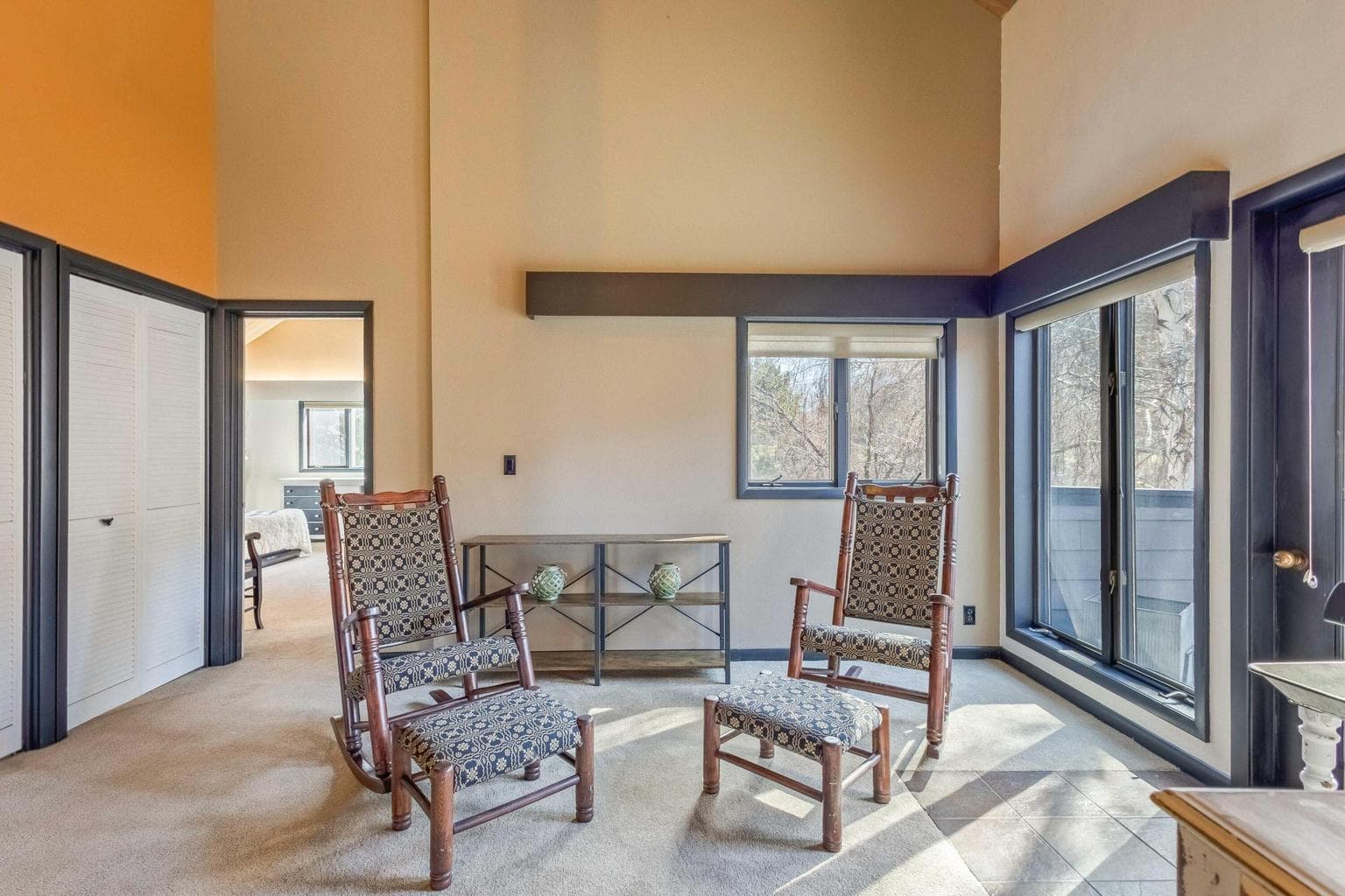 Photo of 101 NE Marmot Lane 31 of 47