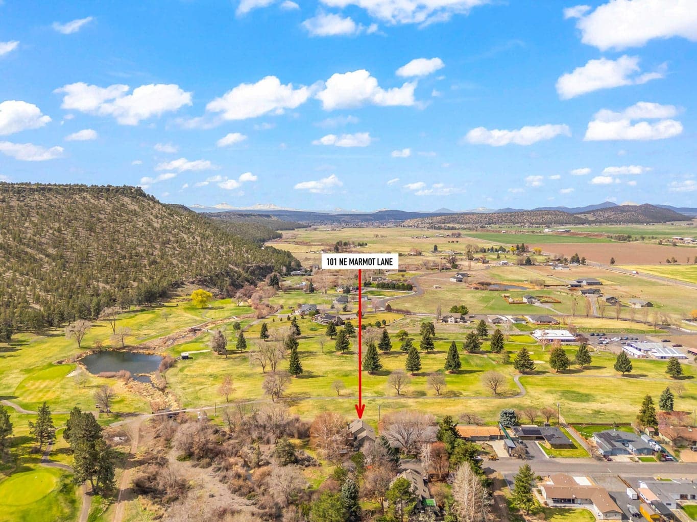 Photo of 101 NE Marmot Lane 40 of 47