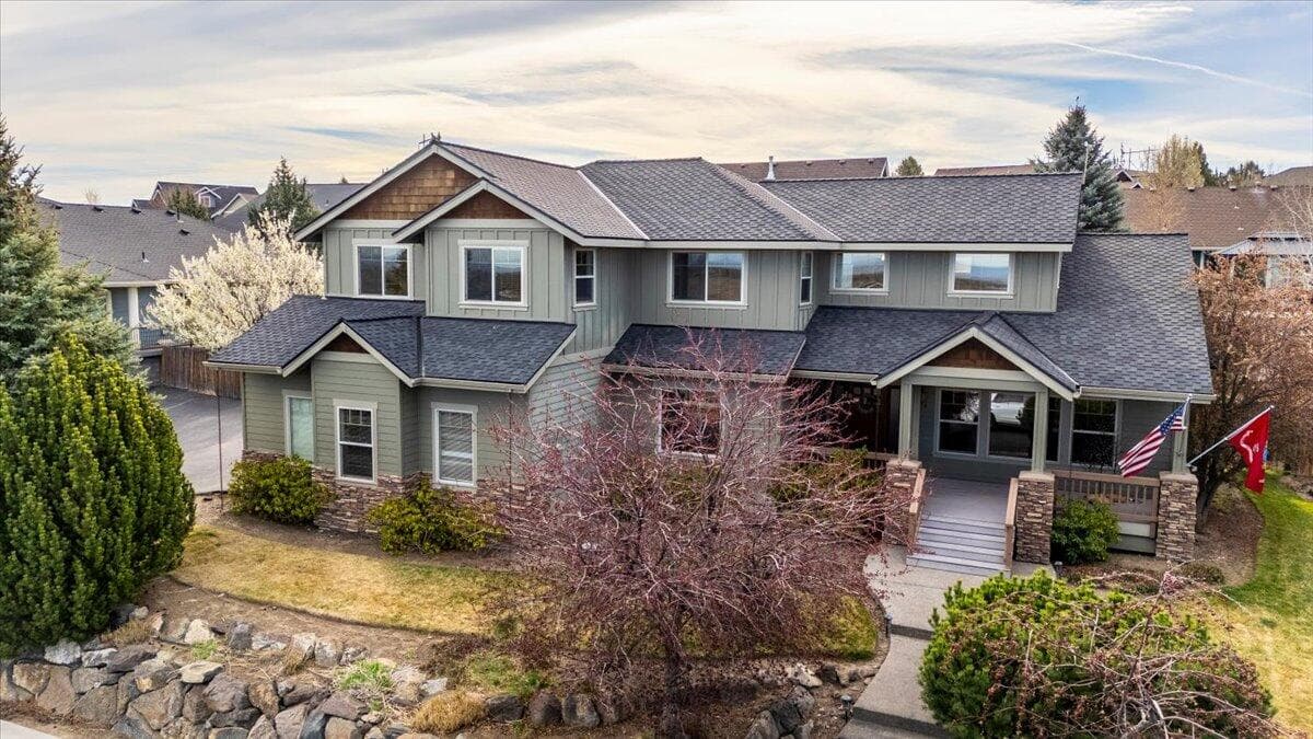 Photo of 4122 SW Salmon Place 55 of 64